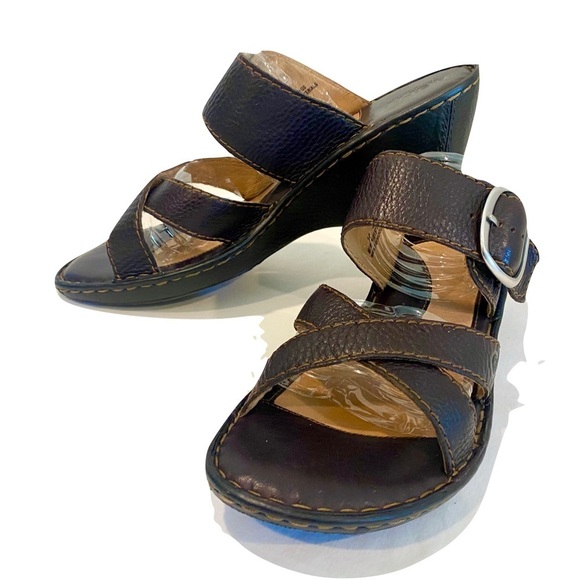 LIKE NEW - BORN Brown Two Strap Leather Wedge Sandals Buckle Detail Size 10 - Picture 1 of 15